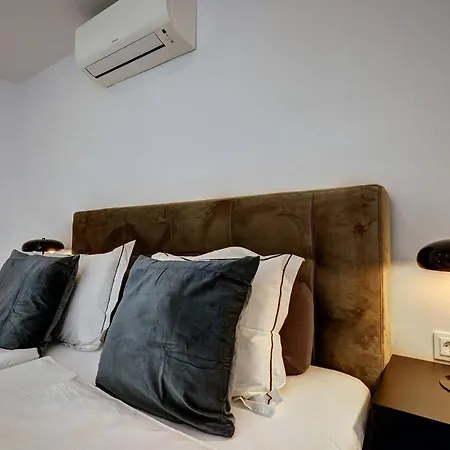 022 Stylish & Modern Apt, Near Apartamento *